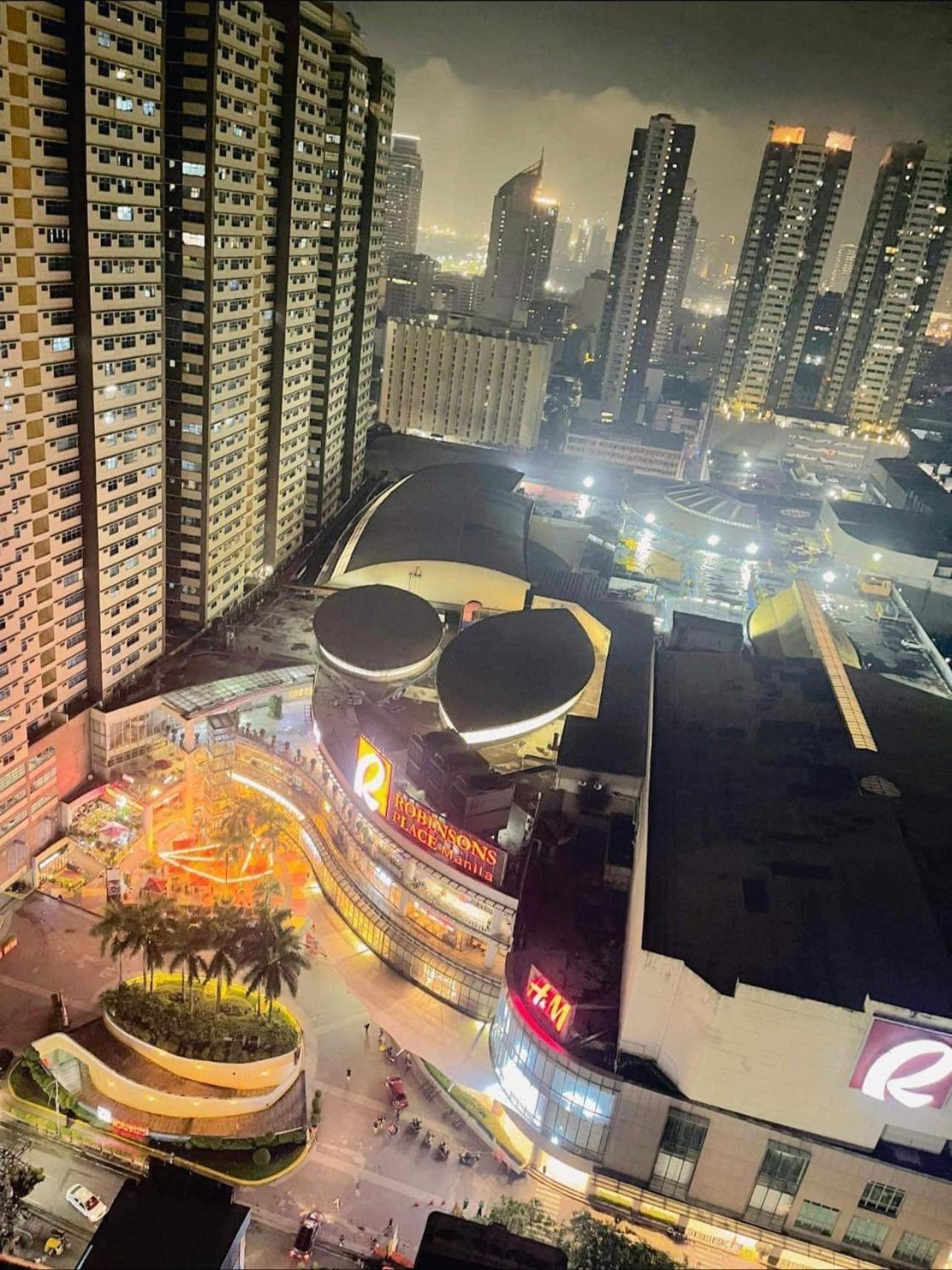 Birch Tower Malate Suites Manilla Buitenkant foto